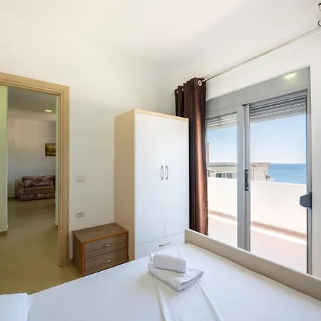 Hotel Annes 3*